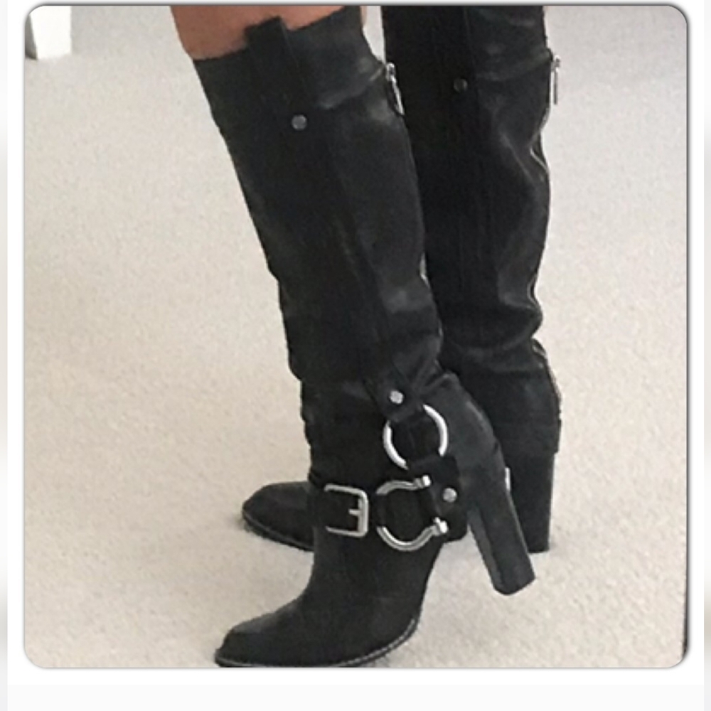 BCBGMaxAzria Black Heeled Leather Boots with Buckle Detail
